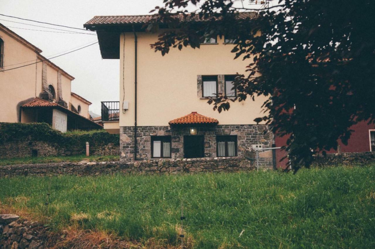 Ferienwohnung La Casina Onís Exterior foto