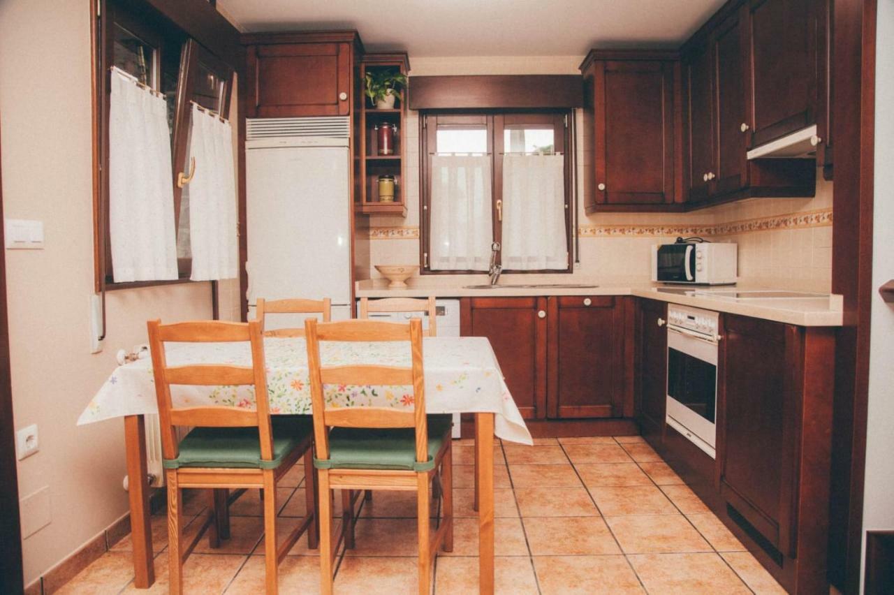 Ferienwohnung La Casina Onís Exterior foto